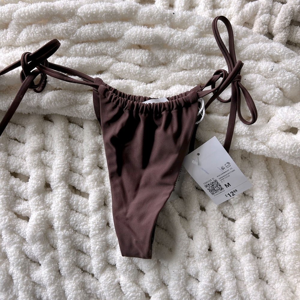 Brown bikini bottoms